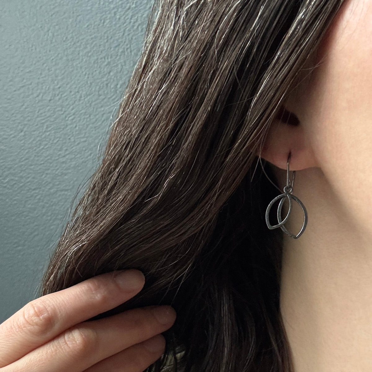 Double Leaf Gem Earrings - Cubic Zirconia - Dark Sterling